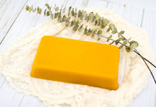 Load image into Gallery viewer, Beeswax